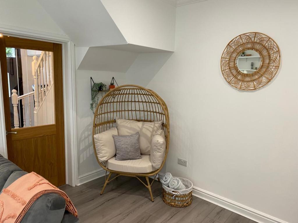 Rhondda Tunnel Cottage By Staystaycations Treorky エクステリア 写真